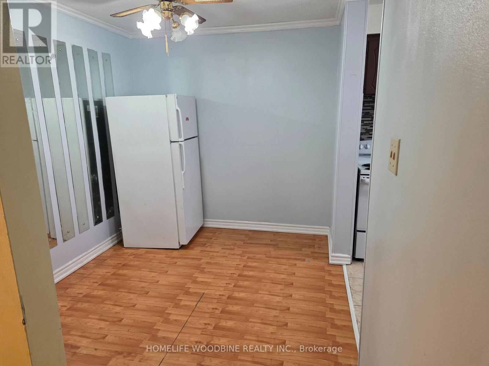 25 - 2006 Martin Grove Road, Toronto, Ontario  M9V 4A3 - Photo 7 - W12816094