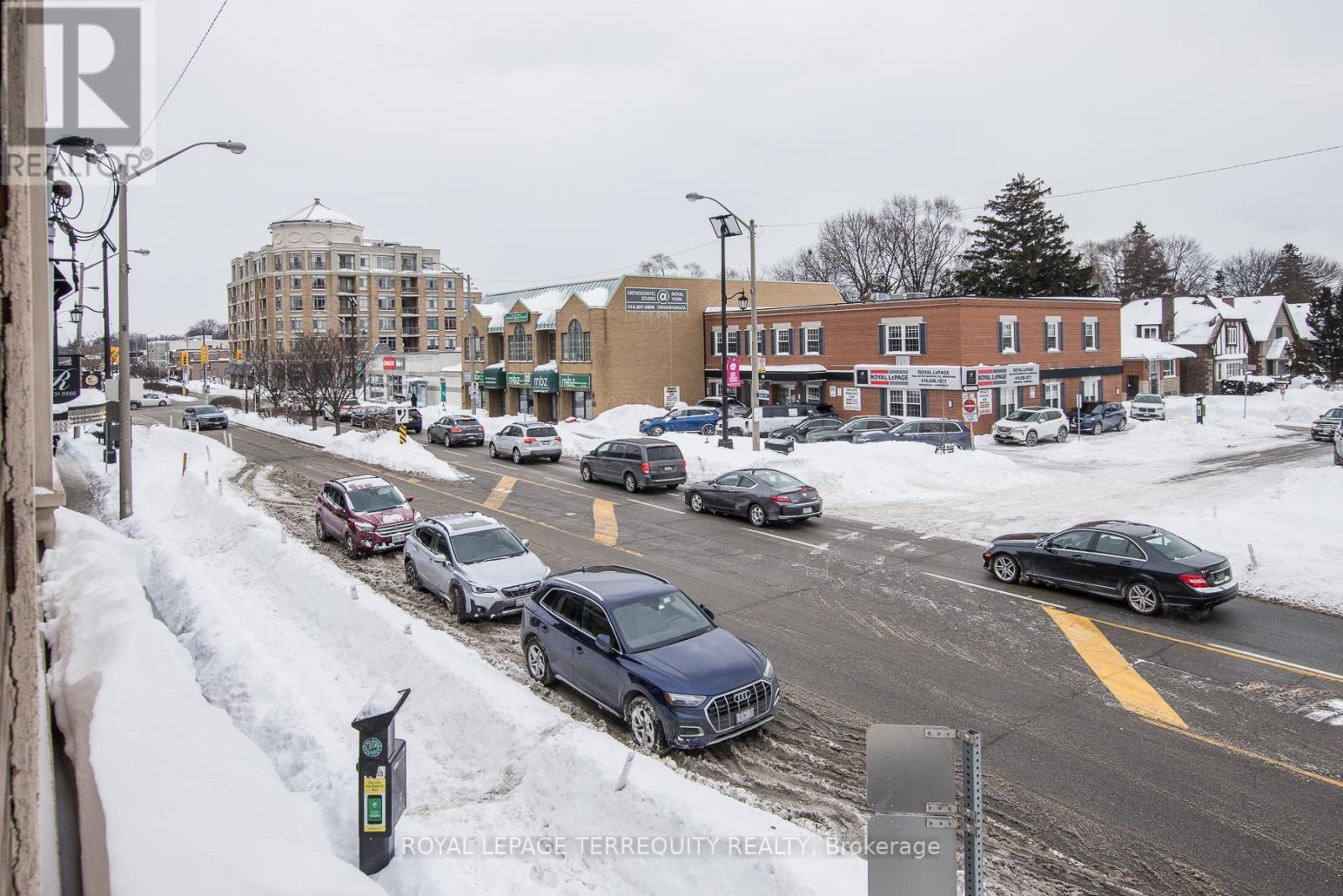 A2 - 3042 Bloor Street W, Toronto (Kingsway South), Ontario  M8X 1C4 - Photo 15 - W12816096