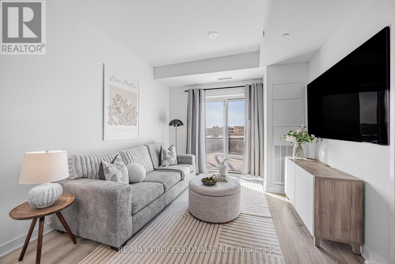 906 - 25 NEIGHBOURHOOD LANE, Toronto, Ontario