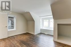 Upper - 190 Marion Street, Toronto, Ontario  M6R 1E8 - Photo 14 - W12816222