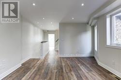 Upper - 190 Marion Street, Toronto, Ontario  M6R 1E8 - Photo 4 - W12816222