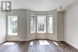 Upper - 190 Marion Street, Toronto, Ontario  M6R 1E8 - Photo 6 - W12816222