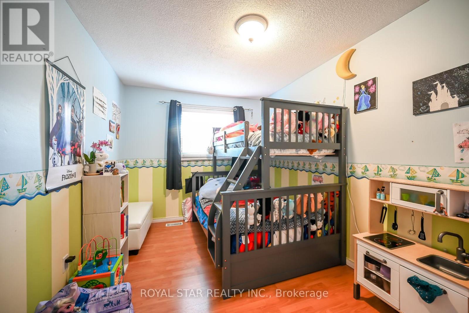 110 - 11 Harrisford Street, Hamilton (Red Hill), Ontario  L8K 6L7 - Photo 12 - X12816110