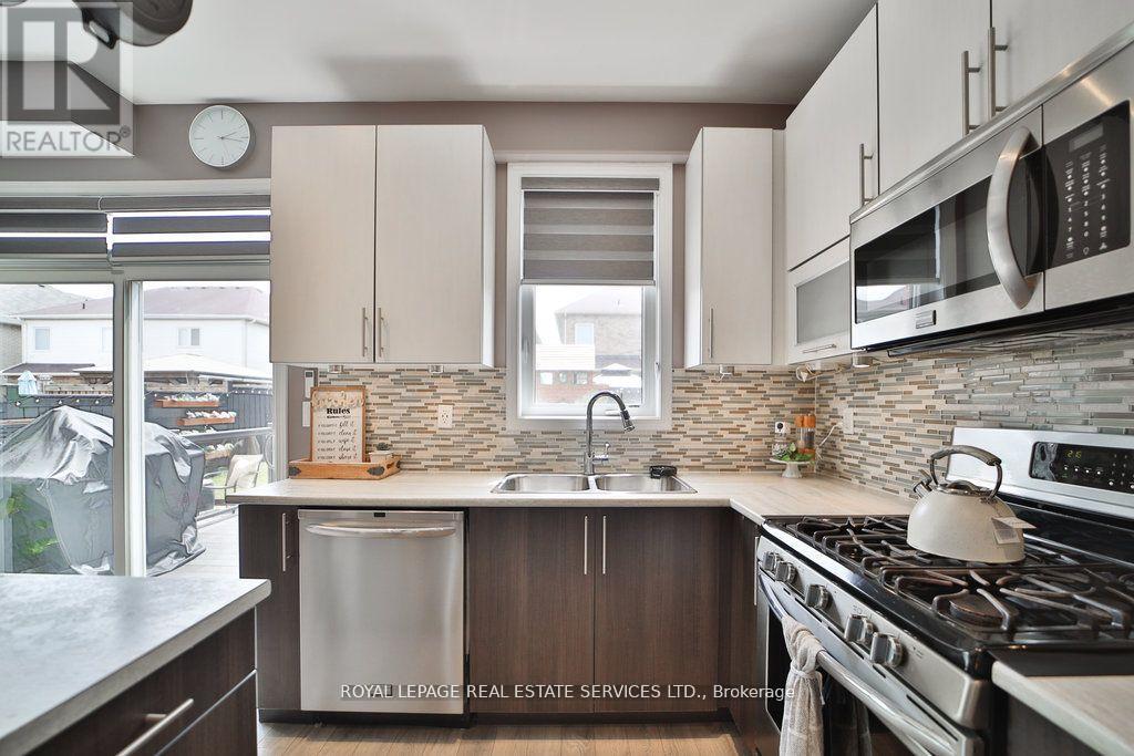 15 Mcallistar Drive, Hamilton, Ontario  L0R 1C0 - Photo 12 - X12814586