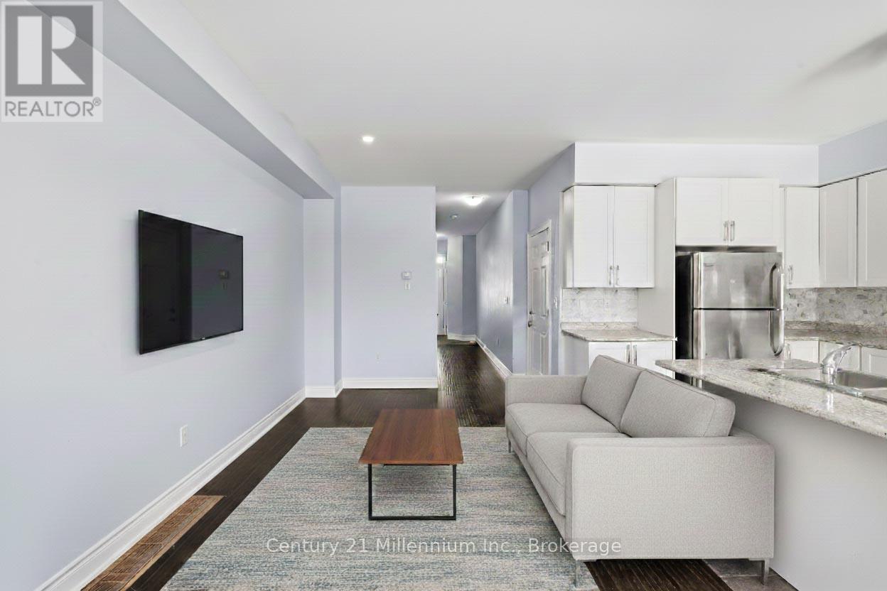 110 Sandy Coast Crescent, Wasaga Beach, Ontario  L9Z 0G1 - Photo 6 - S12816296