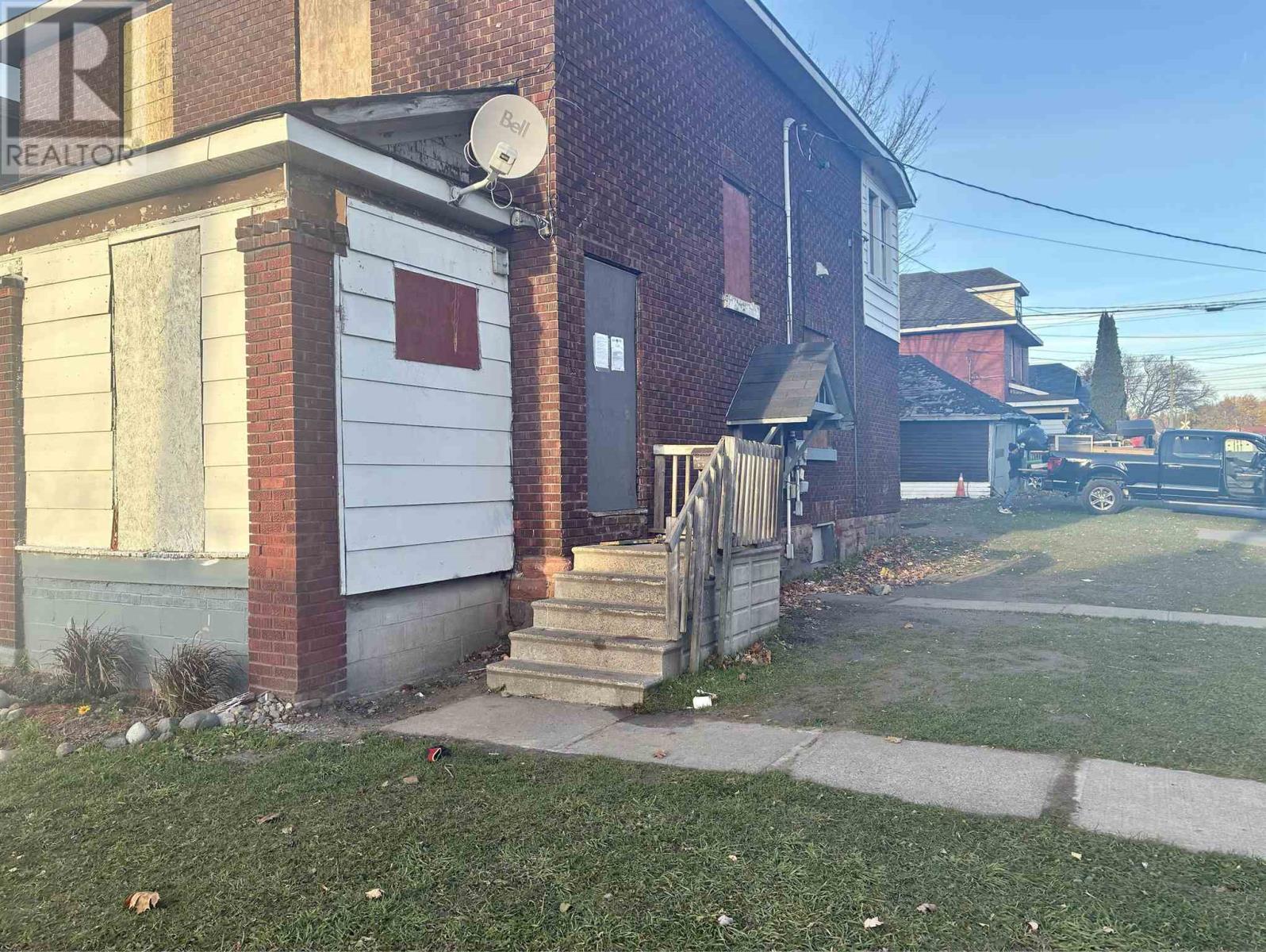 38 Wellington St E, Sault Ste. Marie, Ontario  P6A 2K8 - Photo 7 - SM260355