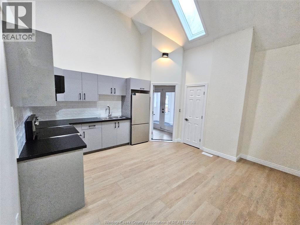 3216 Manchester Road Unit# 2, Windsor, Ontario  N9C 1X9 - Photo 5 - 26001332