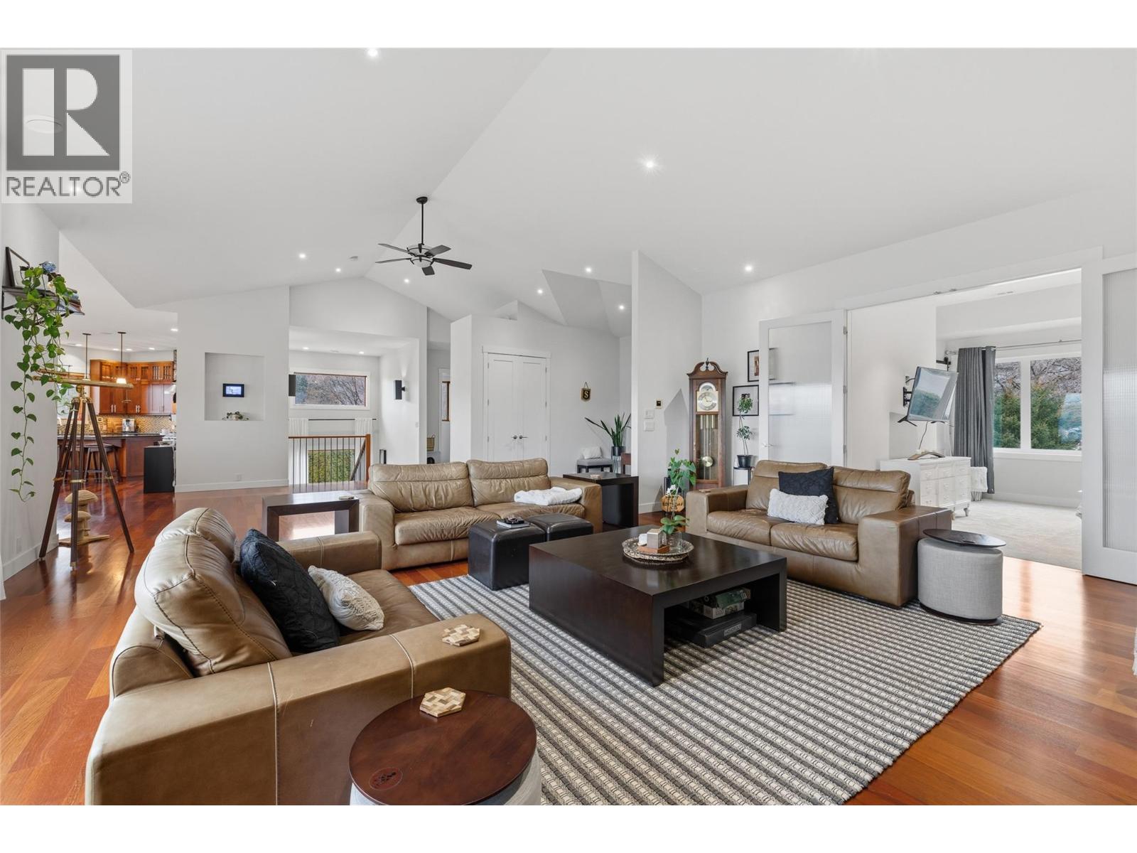 509 Caramillo Court Kelowna Photo 10