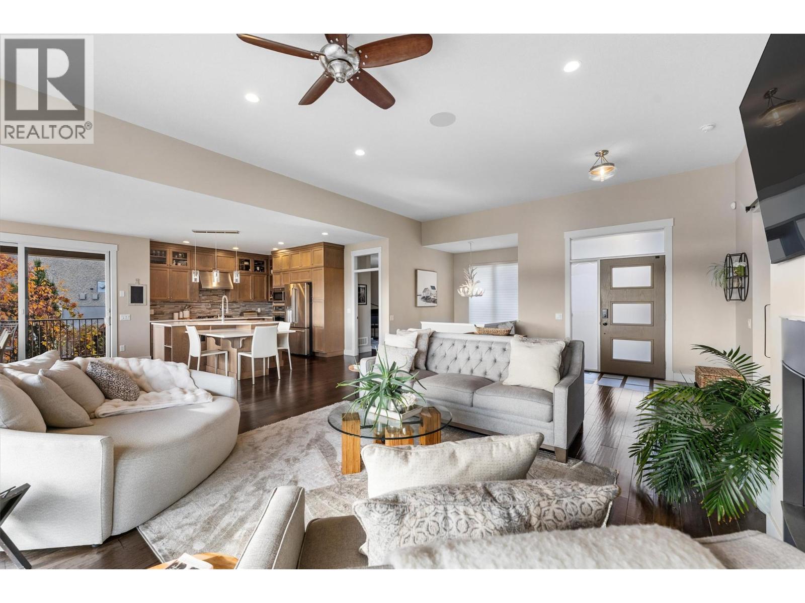 747 Traditions Crescent Kelowna Photo 13