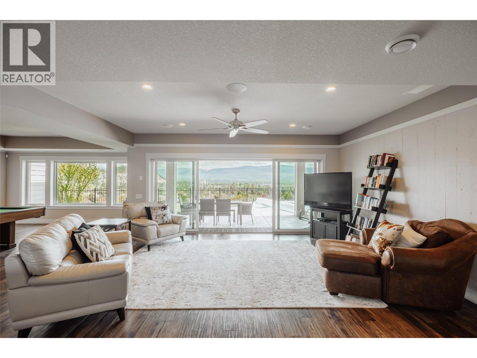 747 Traditions Crescent Kelowna Photo 44