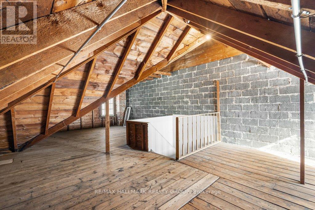 386-388 First Avenue, Ottawa, Ontario  K1S 2H1 - Photo 46 - X12816362