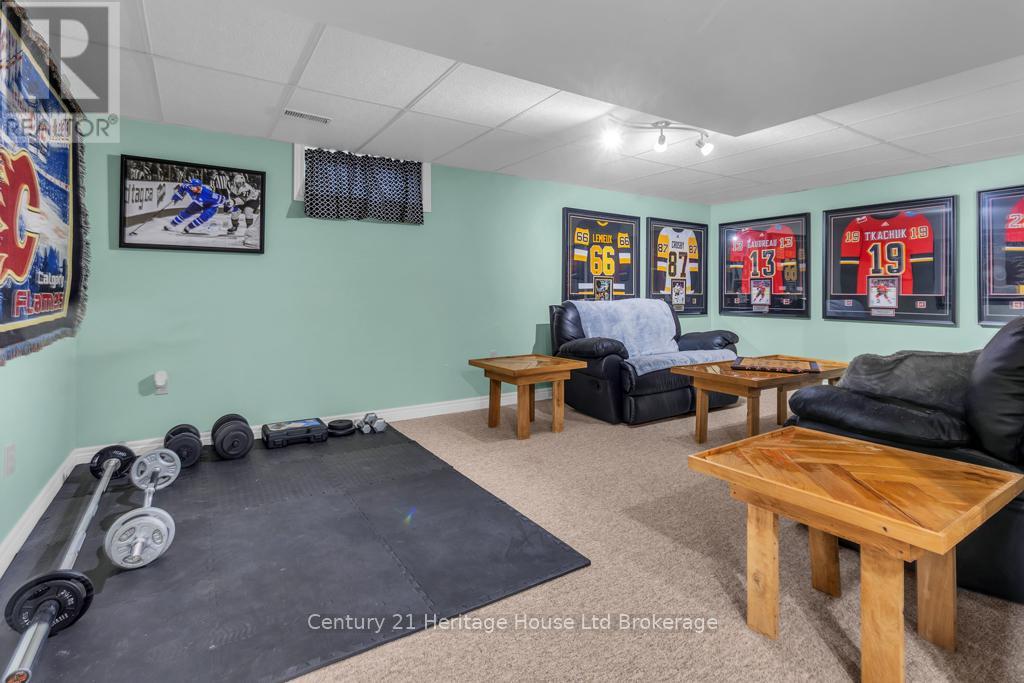 1 Fergusson Avenue, Ingersoll, Ontario  N5C 1E3 - Photo 24 - X12816238