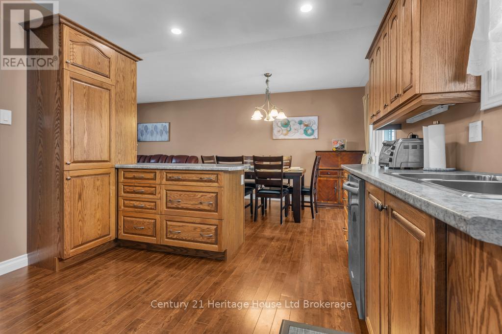 1 Fergusson Avenue, Ingersoll, Ontario  N5C 1E3 - Photo 12 - X12816238