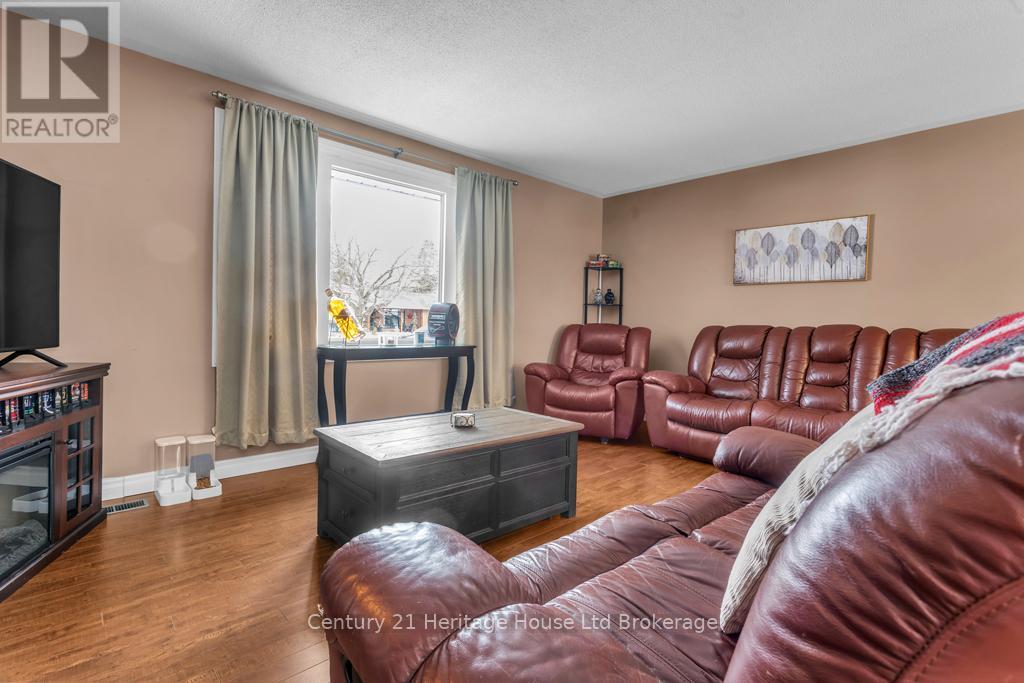 1 Fergusson Avenue, Ingersoll, Ontario  N5C 1E3 - Photo 7 - X12816238