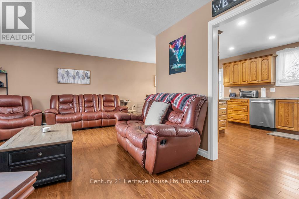 1 Fergusson Avenue, Ingersoll, Ontario  N5C 1E3 - Photo 8 - X12816238