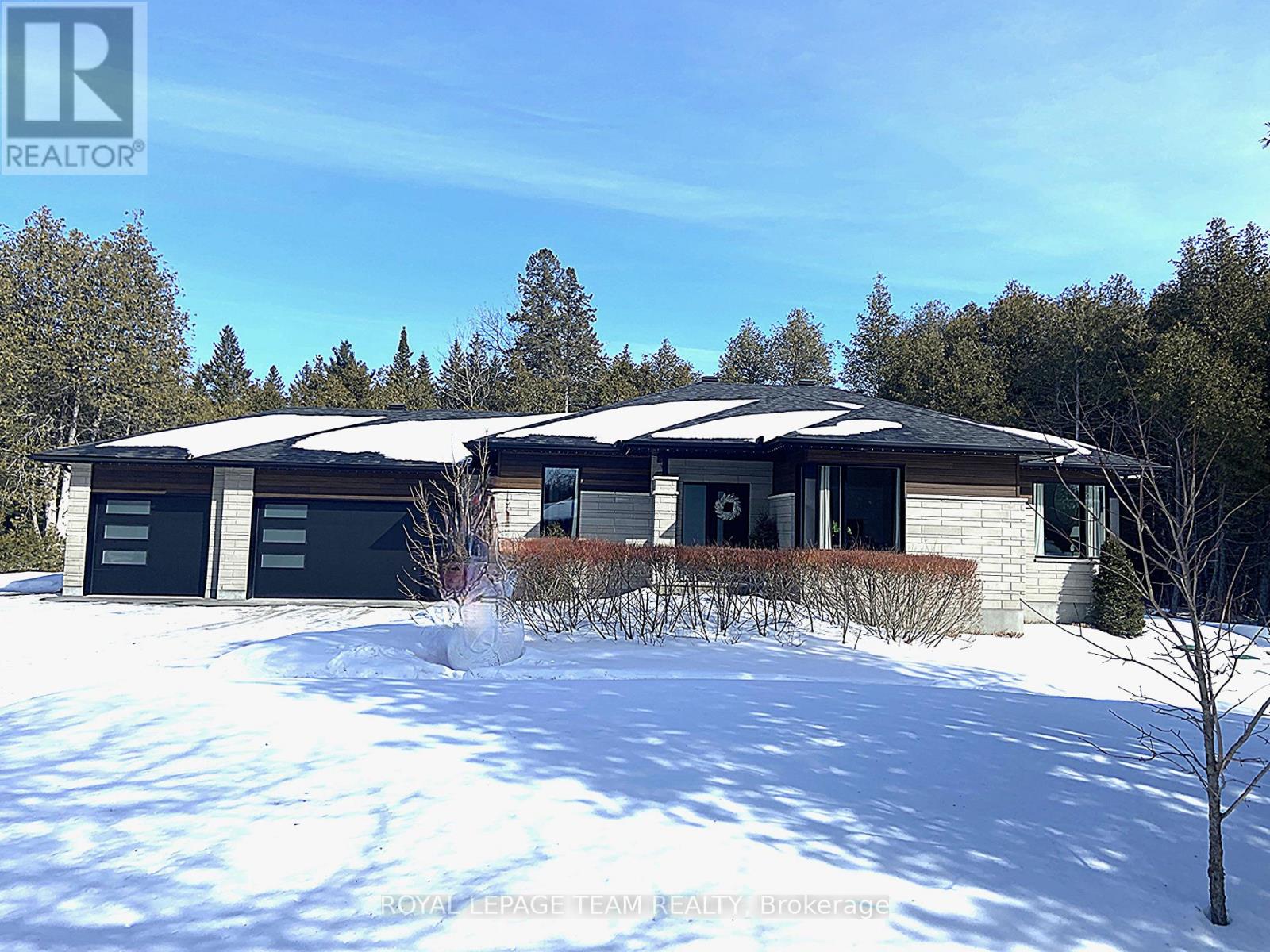 295 RIDGEMONT DRIVE, Beckwith, Ontario