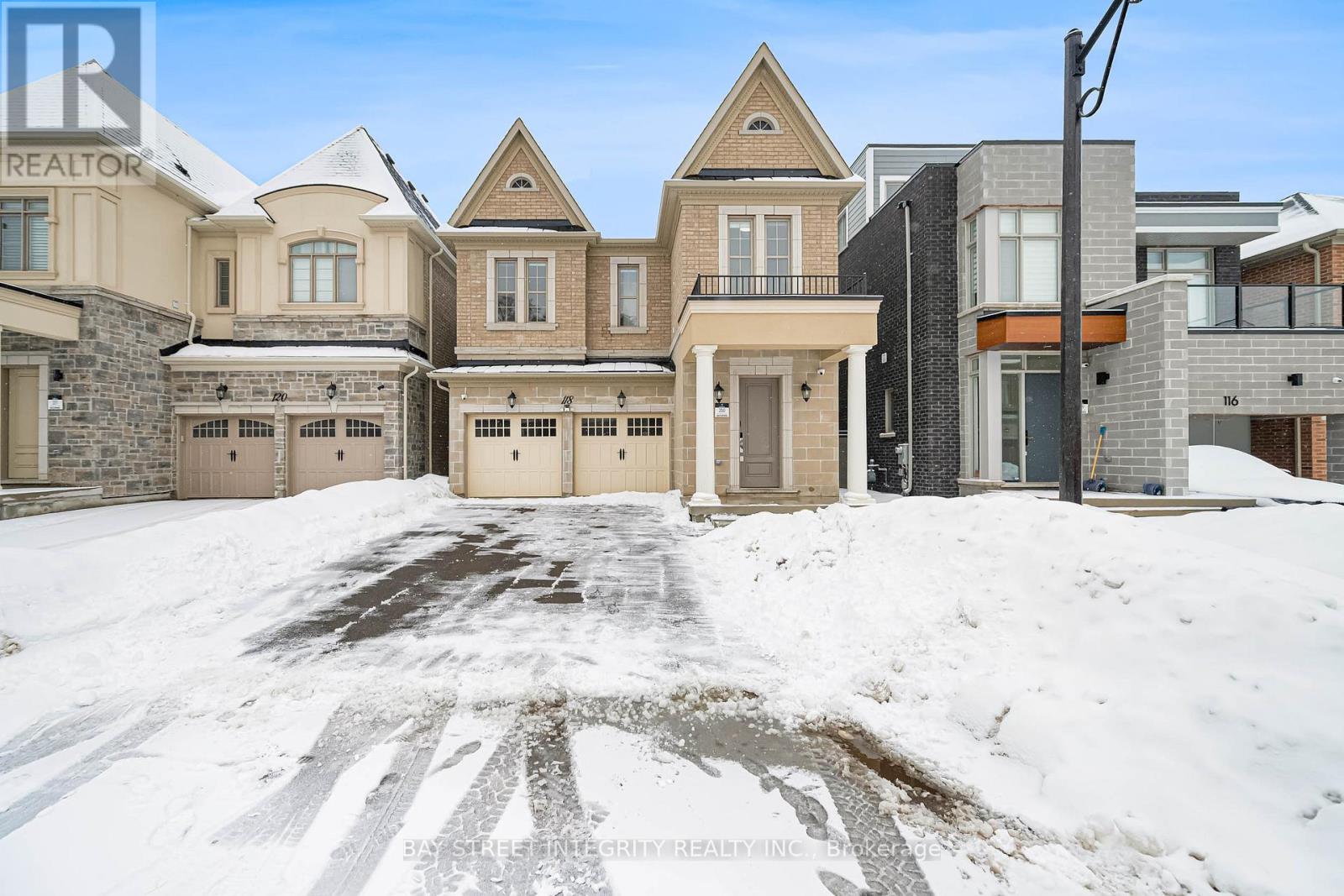 118 Milky Way Drive, Richmond Hill, Ontario  L4C 4M8 - Photo 33 - N12809798