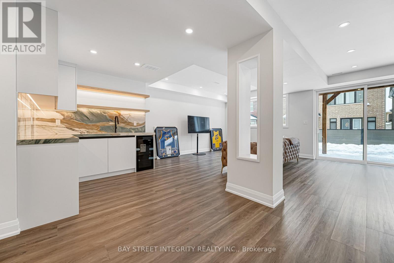 118 Milky Way Drive, Richmond Hill, Ontario  L4C 4M8 - Photo 29 - N12809798