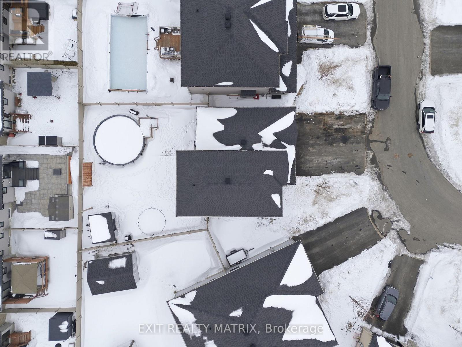 149 Lyon Street, Russell, Ontario  K0A 1W0 - Photo 33 - X12816154