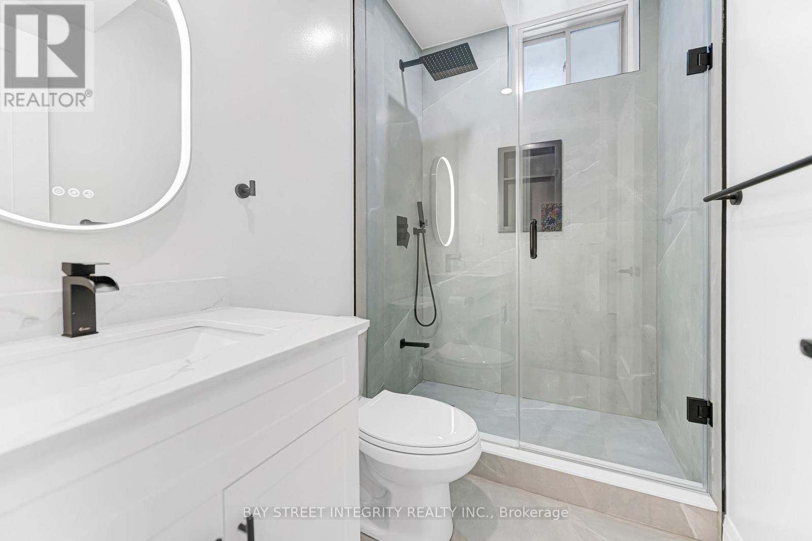 118 Milky Way Drive, Richmond Hill, Ontario  L4C 4M8 - Photo 30 - N12809798