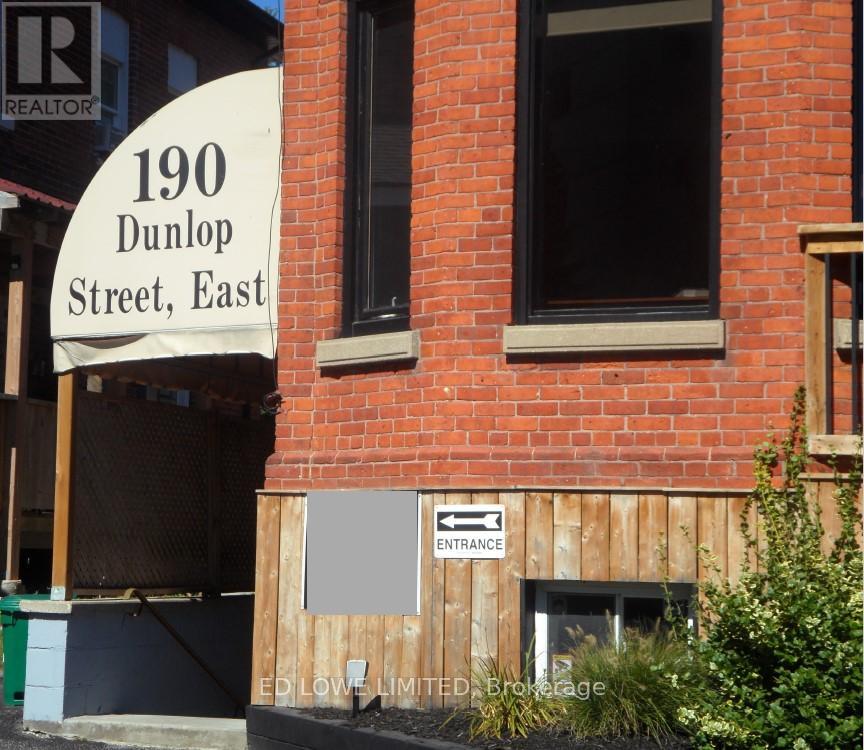 B - 190 Dunlop Street E, Barrie, Ontario  L4M 1B3 - Photo 2 - S12589504