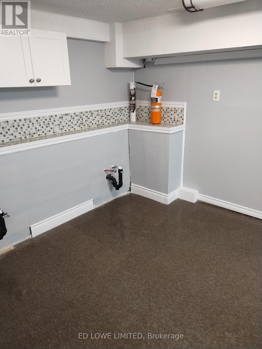 B - 190 Dunlop Street E, Barrie, Ontario  L4M 1B3 - Photo 4 - S12589504