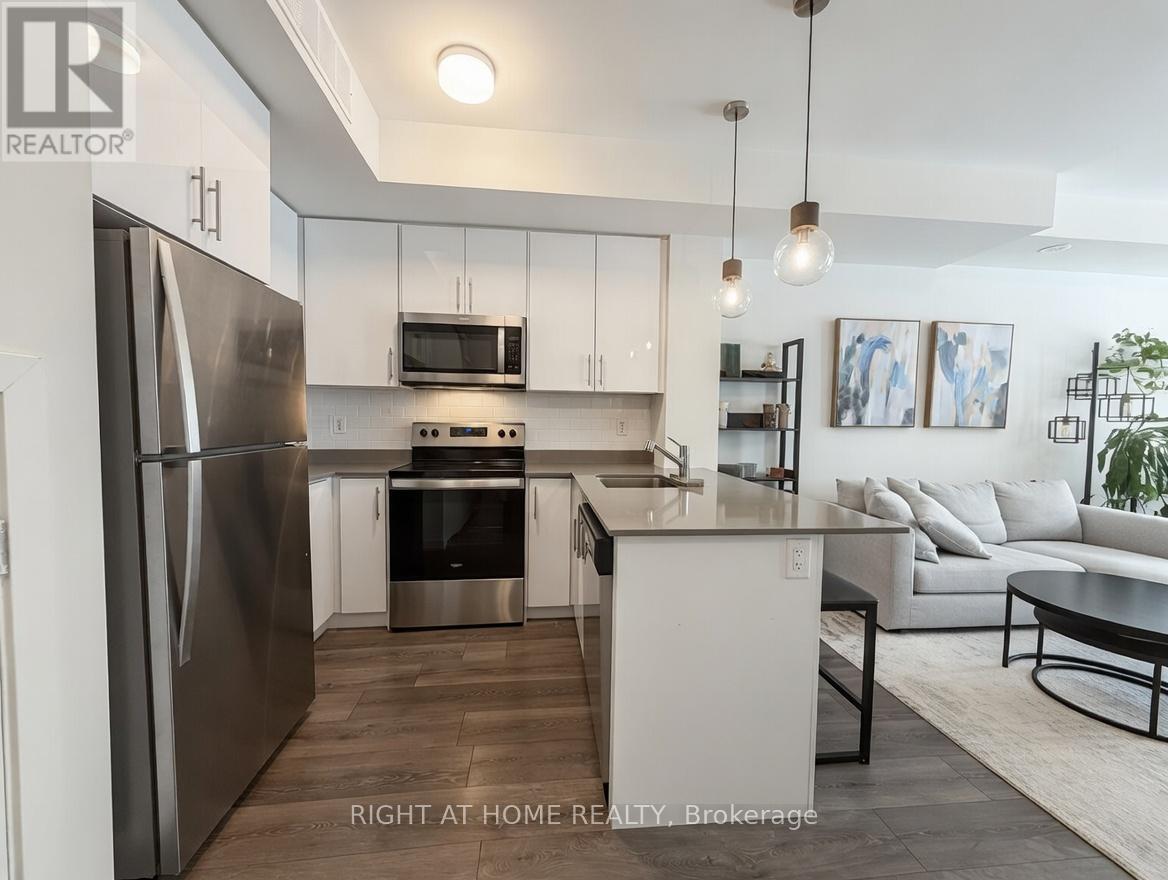 31 - 3409 Ridgeway Drive, Mississauga, Ontario  L5L 0B9 - Photo 7 - W12800388