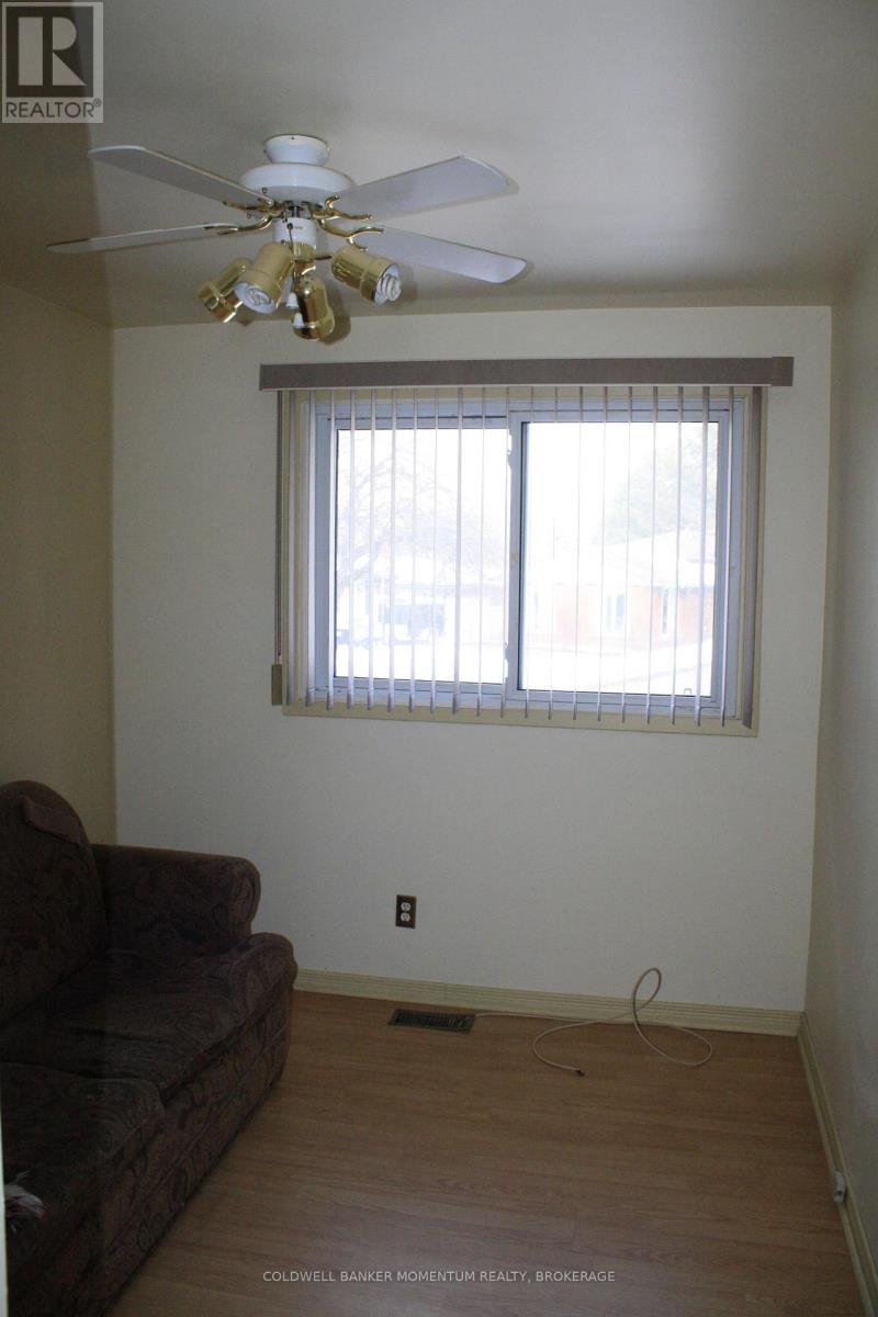 4351 Briarwood Avenue, Niagara Falls, Ontario L2E 5W2 - Photo 14 - X12816338