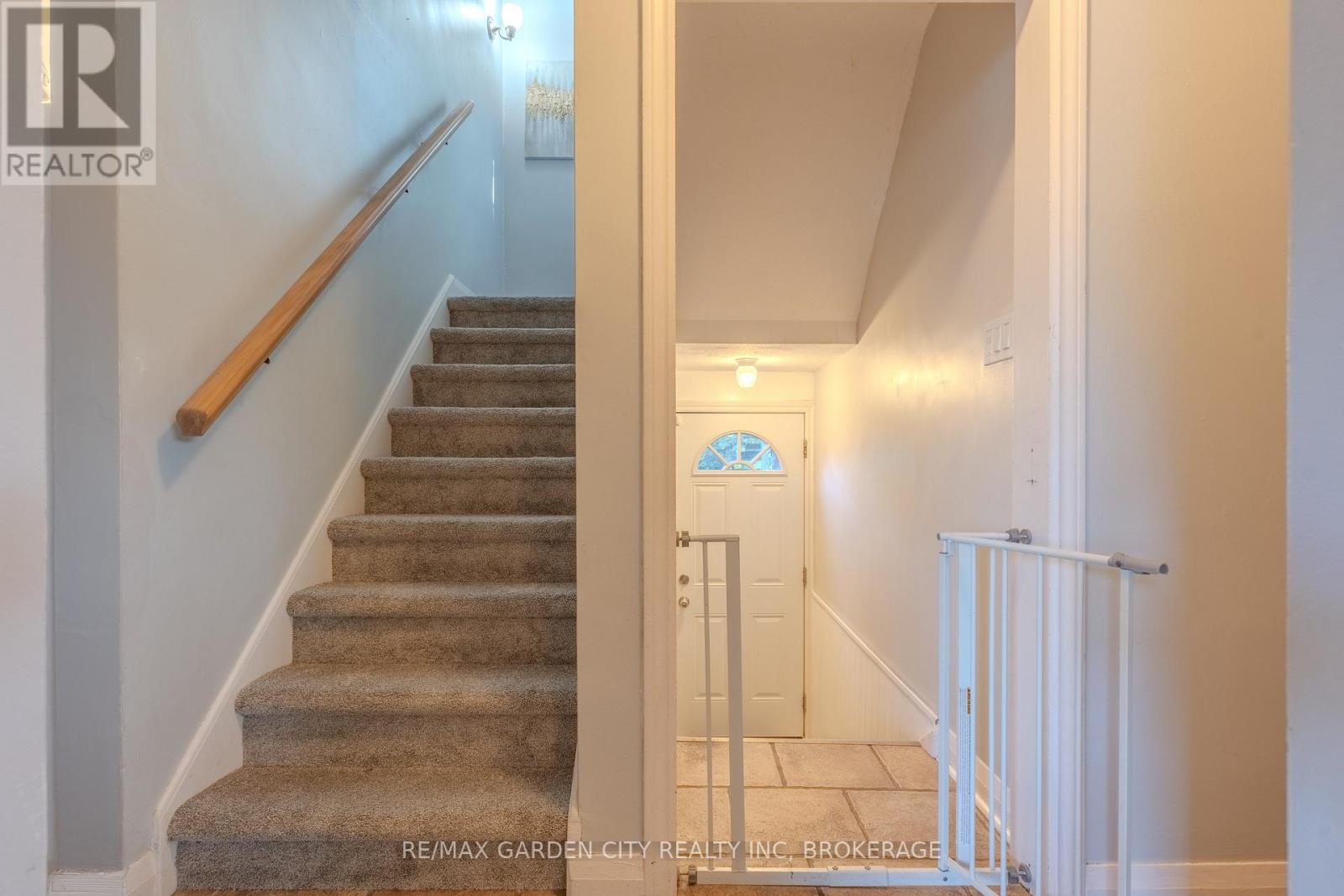 201 Thorold Road, Welland, Ontario L3C 3V9 - Photo 15 - X12816340