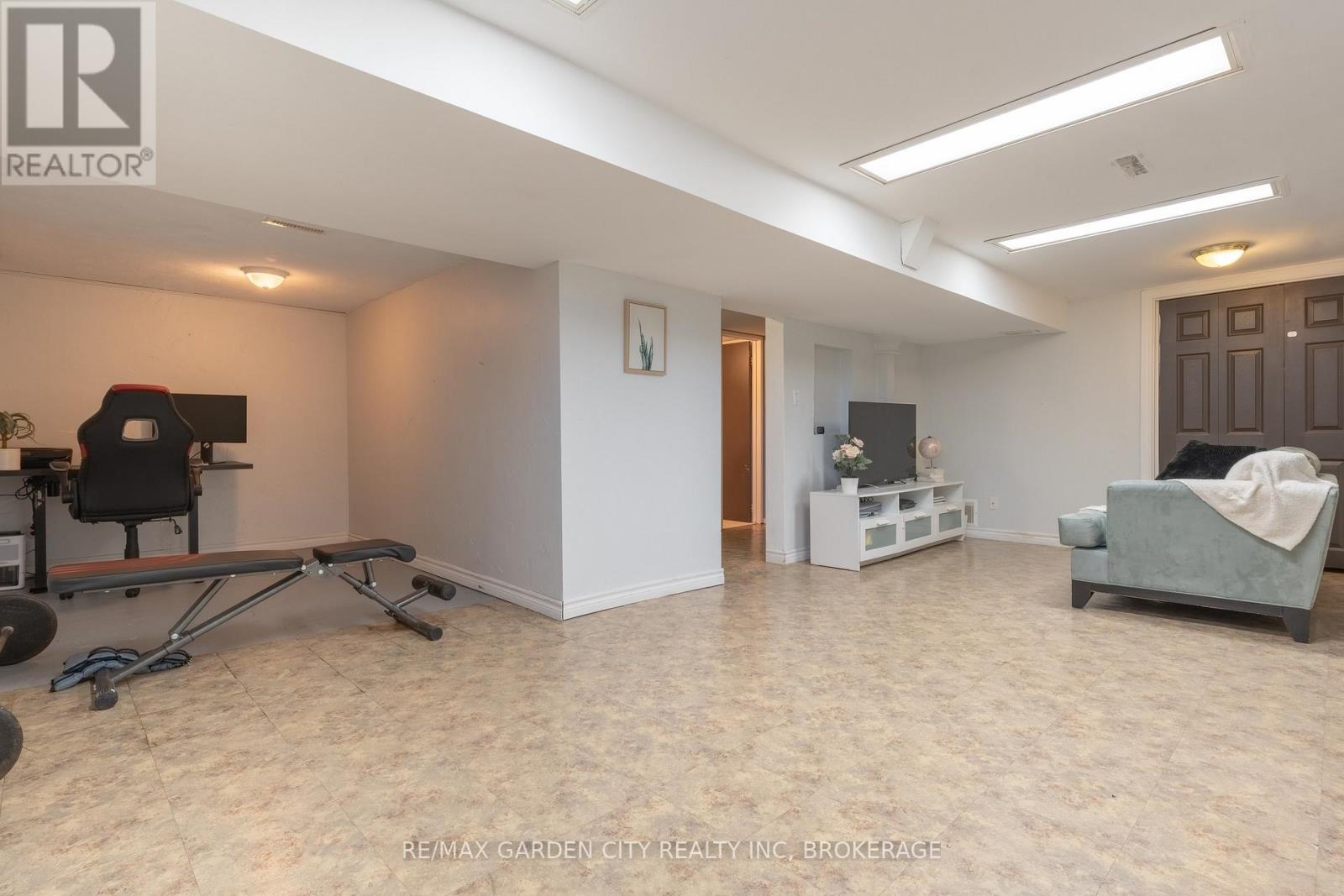 201 Thorold Road, Welland, Ontario L3C 3V9 - Photo 23 - X12816340