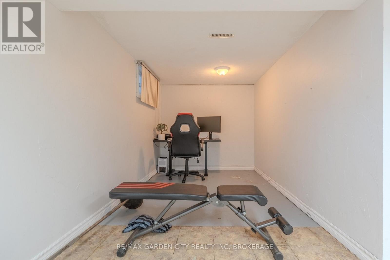 201 Thorold Road, Welland, Ontario L3C 3V9 - Photo 26 - X12816340