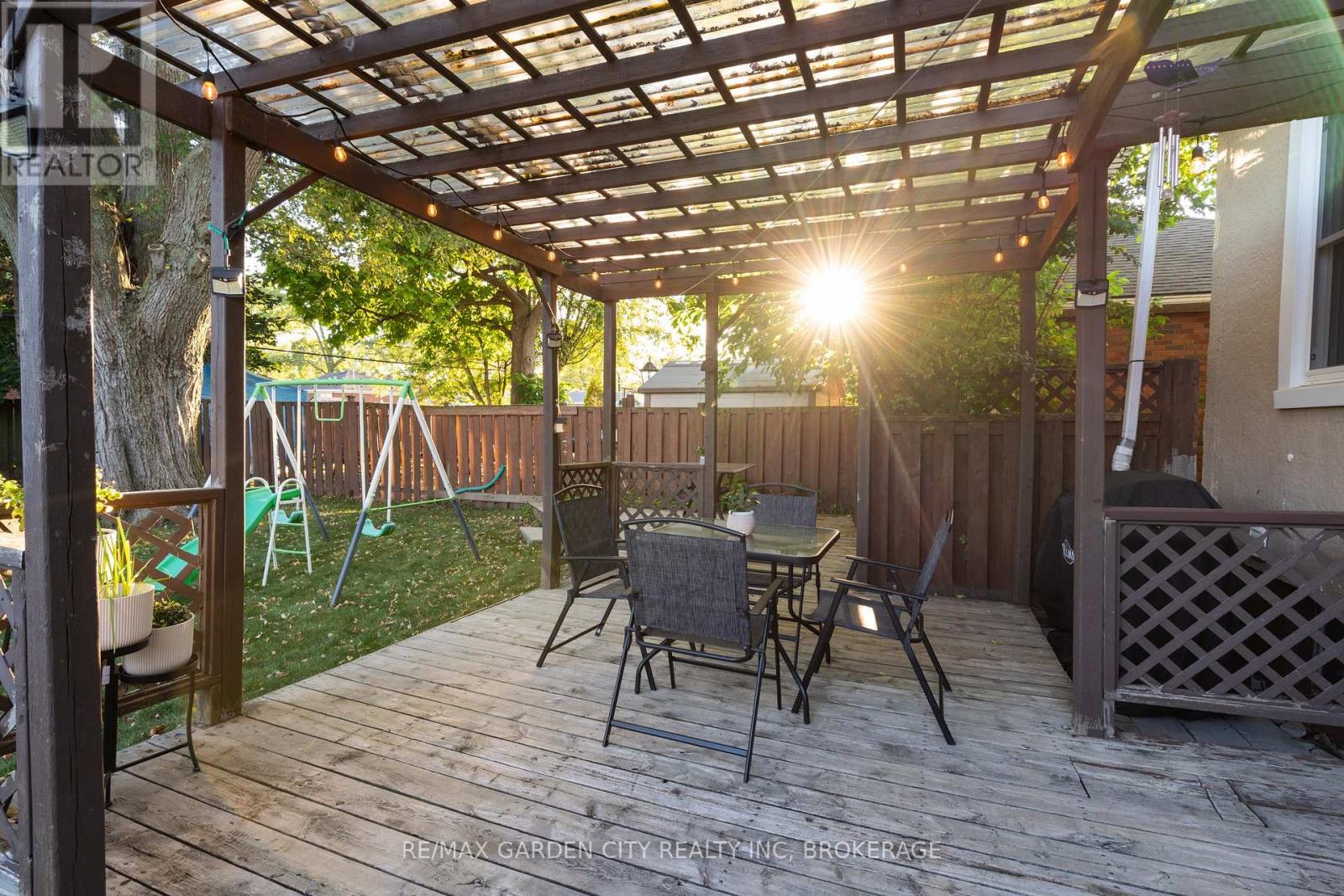 201 Thorold Road, Welland, Ontario L3C 3V9 - Photo 27 - X12816340