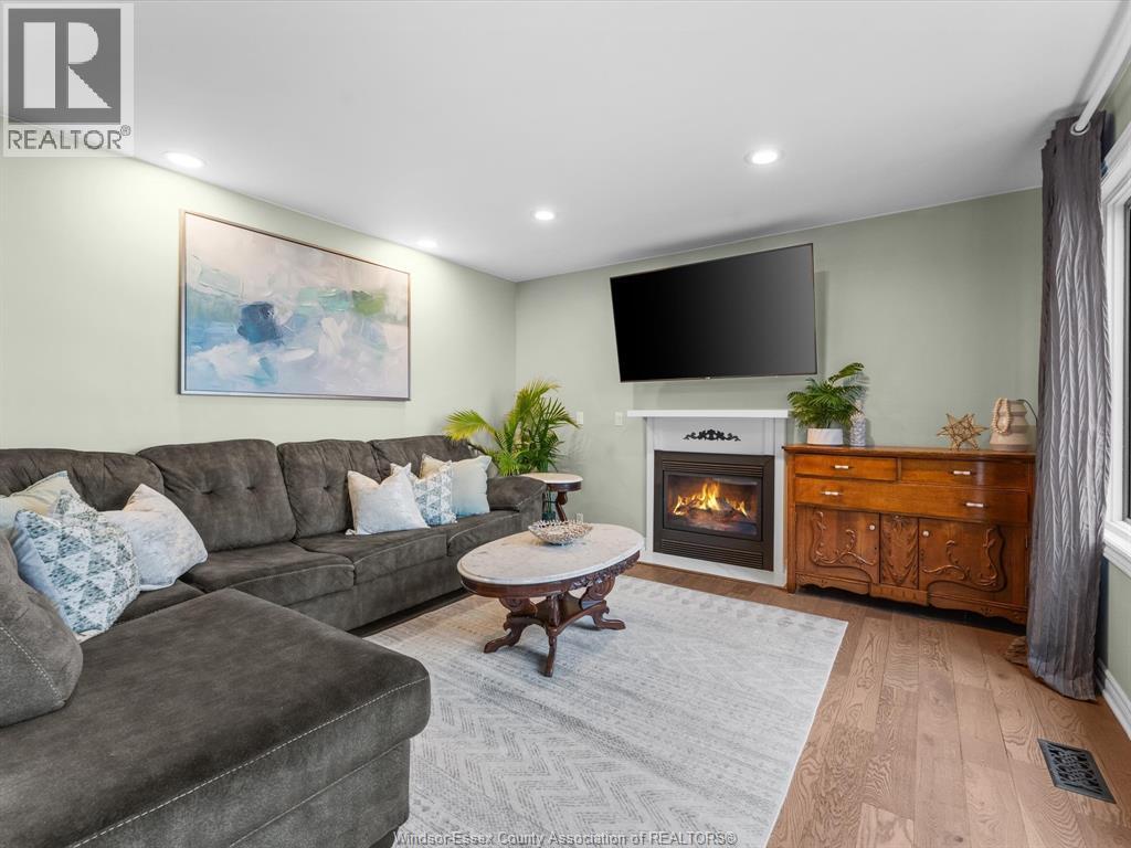 419 Charron Beach, Lakeshore, Ontario  N8L 1J5 - Photo 7 - 26003603