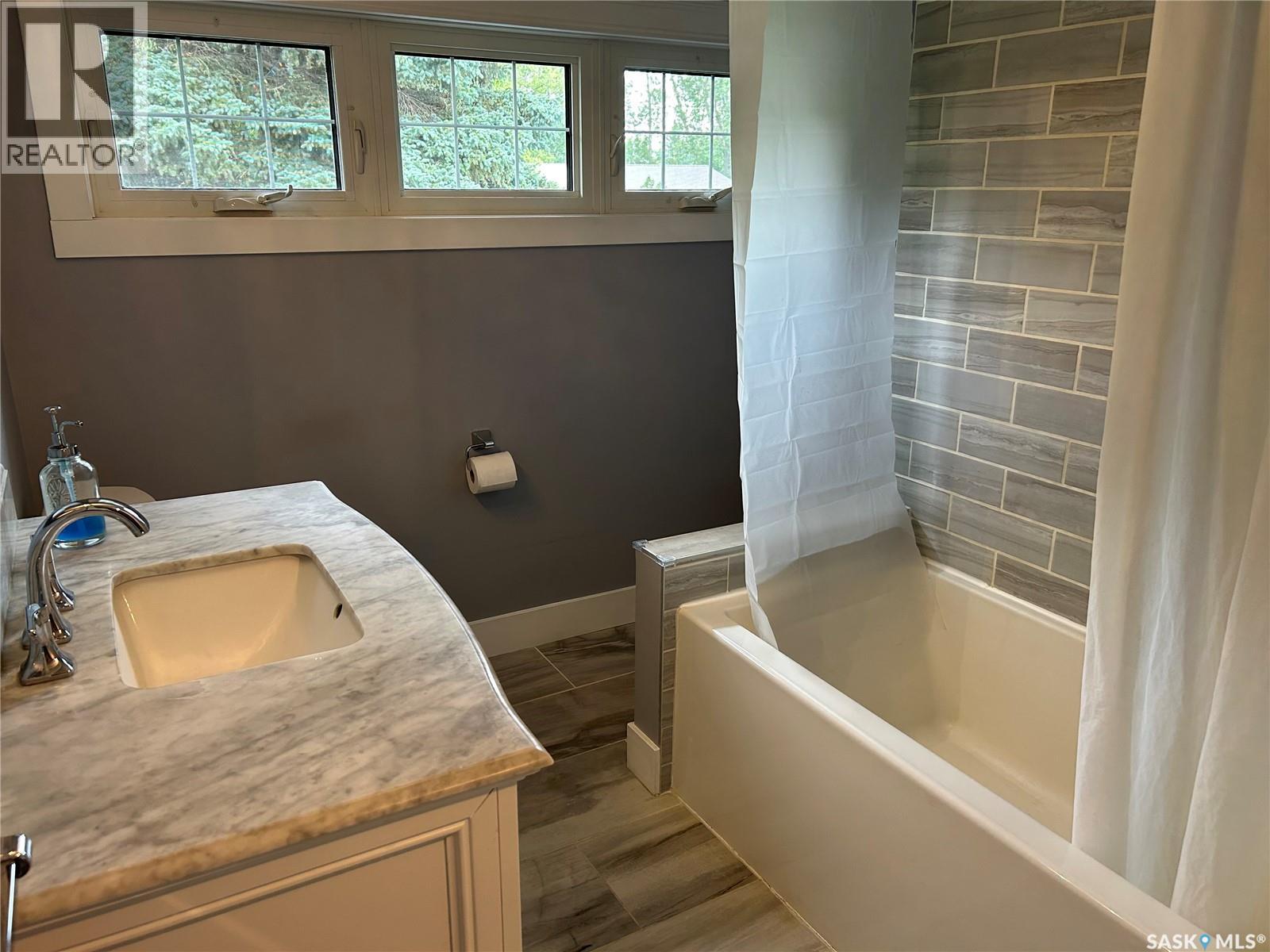 314 Antrim Street, North Portal, Saskatchewan  S0C 1W0 - Photo 26 - SK014518