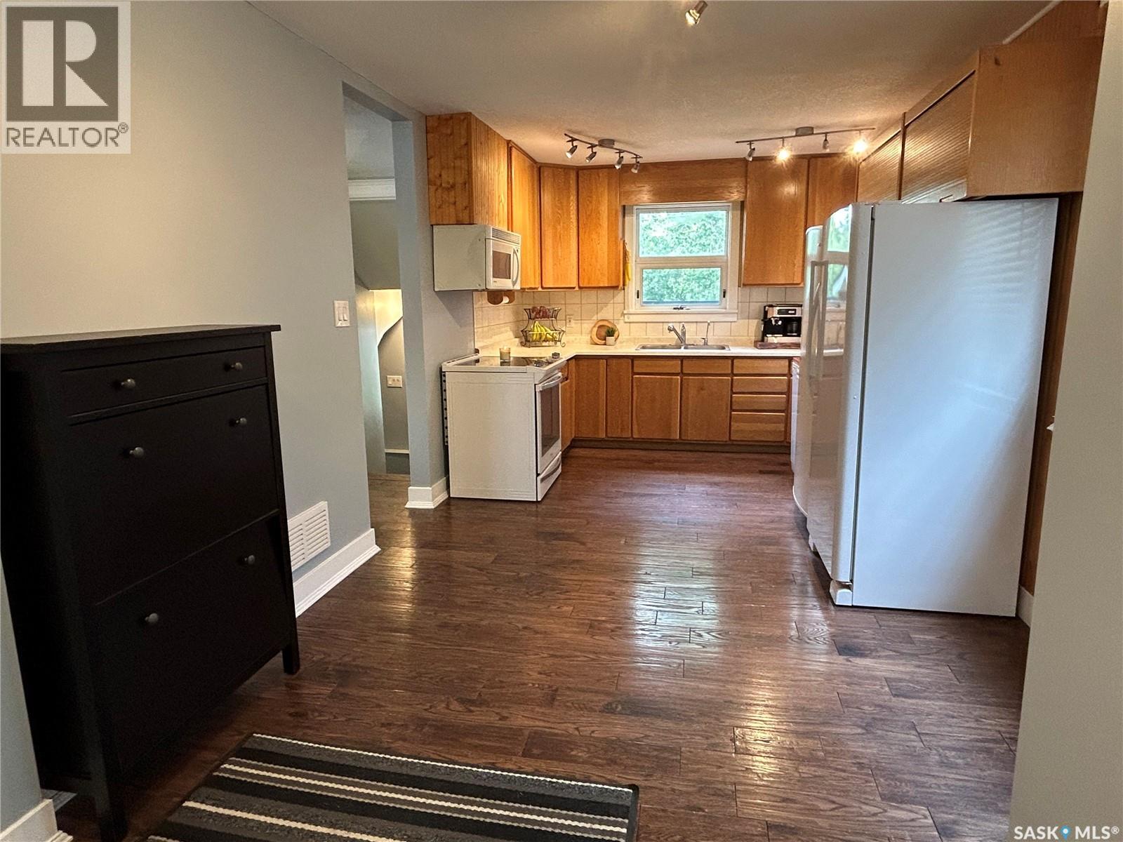 314 Antrim Street, North Portal, Saskatchewan  S0C 1W0 - Photo 6 - SK014518