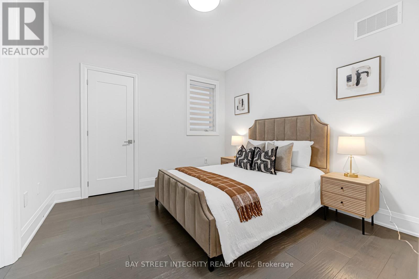 118 Milky Way Drive, Richmond Hill, Ontario  L4C 4M8 - Photo 23 - N12809798