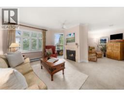 212 2800 CHESTERFIELD AVENUE, North Vancouver, British Columbia