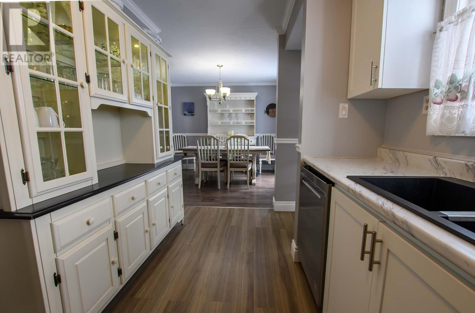 31 Dunfield Street, Wabush, Newfoundland & Labrador  A0R 1B0 - Photo 5 - 1294684