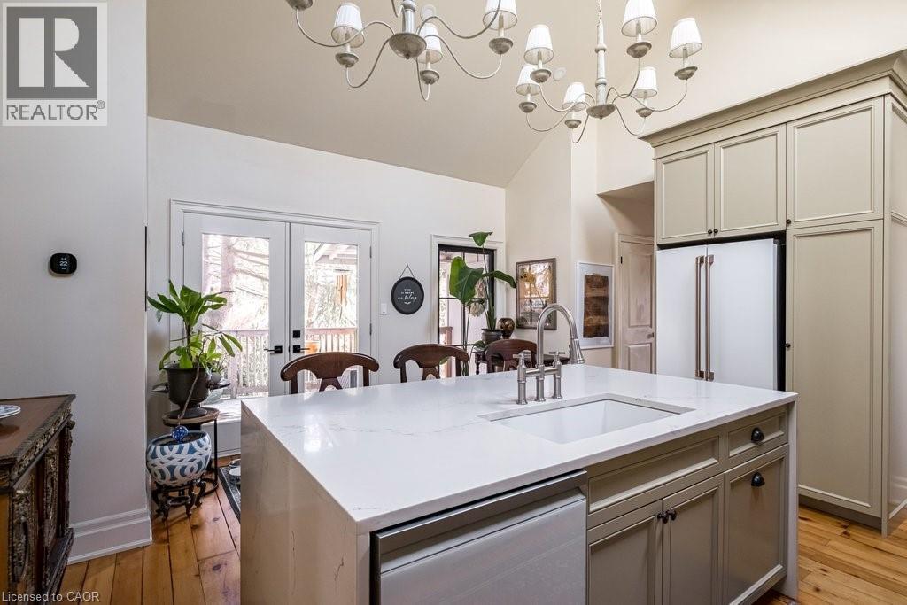 42 Melville Street, Dundas, Ontario  L9H 1Z8 - Photo 16 - 40806120