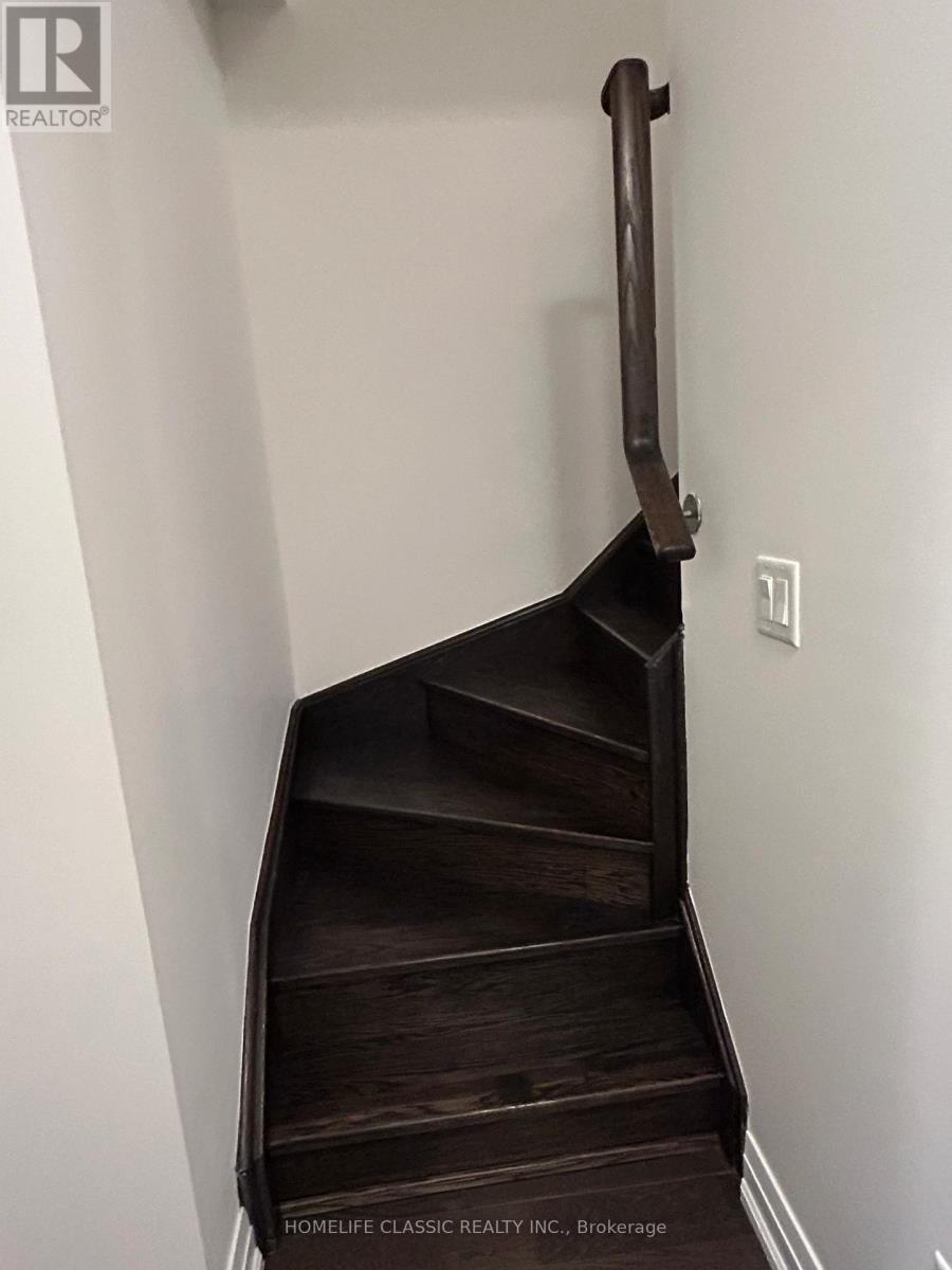 9 - 11 Eldora Avenue, Toronto, Ontario  M2M 0B5 - Photo 11 - C12804598