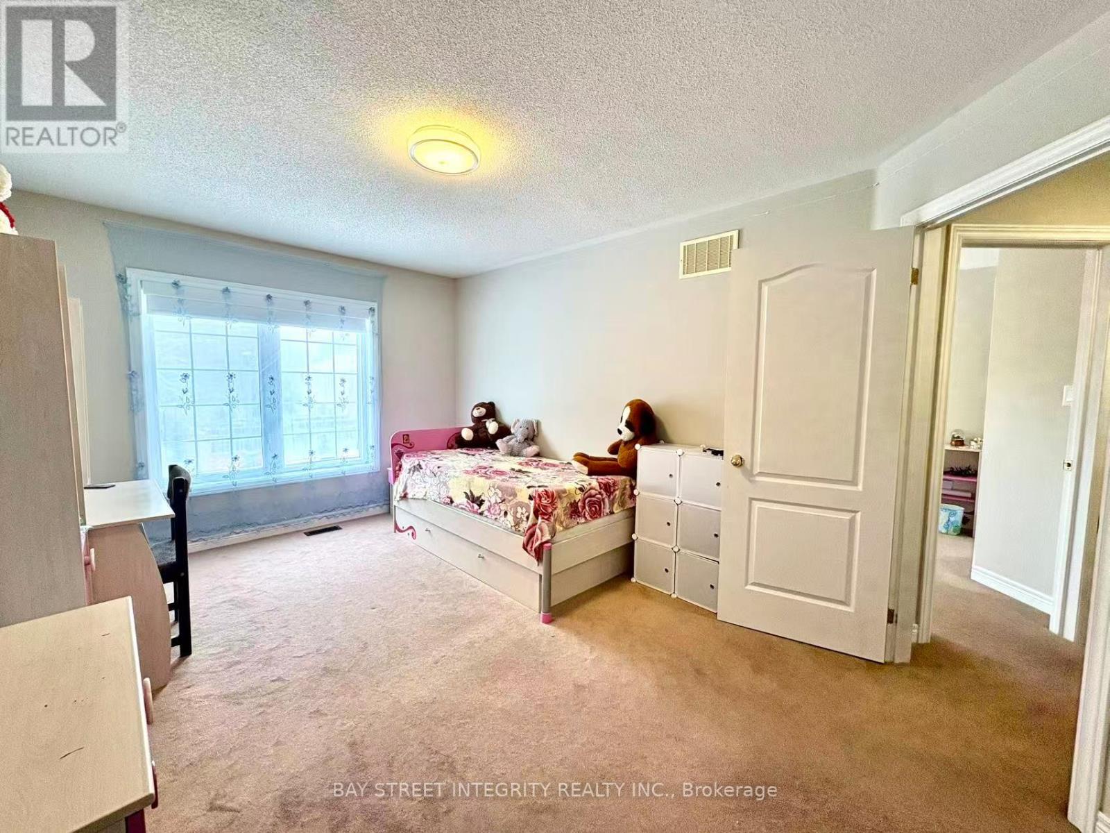 62 - 8 Townwood Drive, Richmond Hill, Ontario  L4E 4Y3 - Photo 18 - N12814050