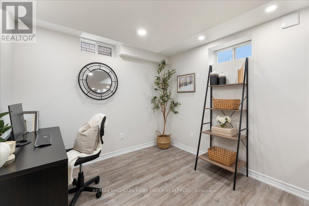 429 Summerpark Crescent, Pickering, Ontario  L1V 7B3 - Photo 37 - E12816364