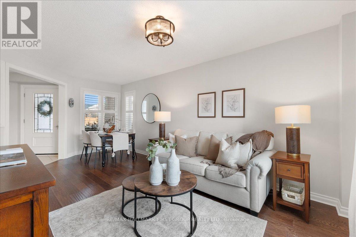 429 Summerpark Crescent, Pickering, Ontario  L1V 7B3 - Photo 9 - E12816364