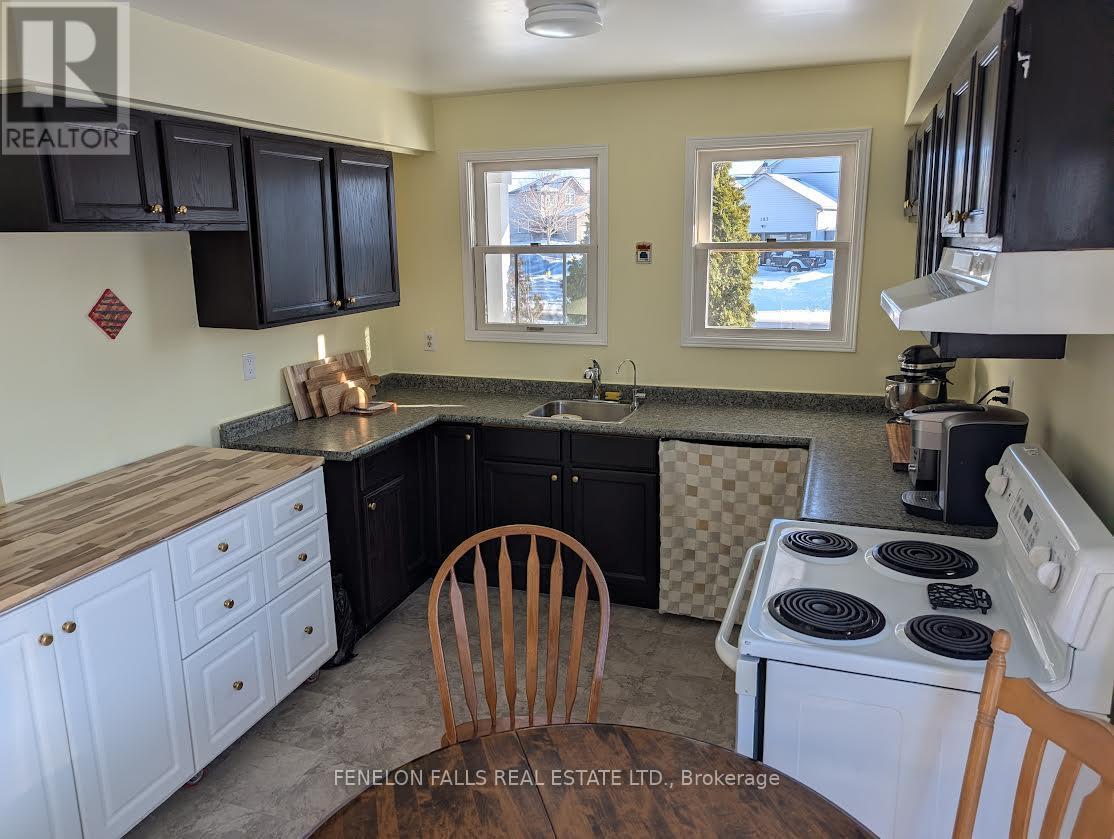 180 Orchard Park Road, Kawartha Lakes, Ontario  K9V 6A6 - Photo 20 - X12555572