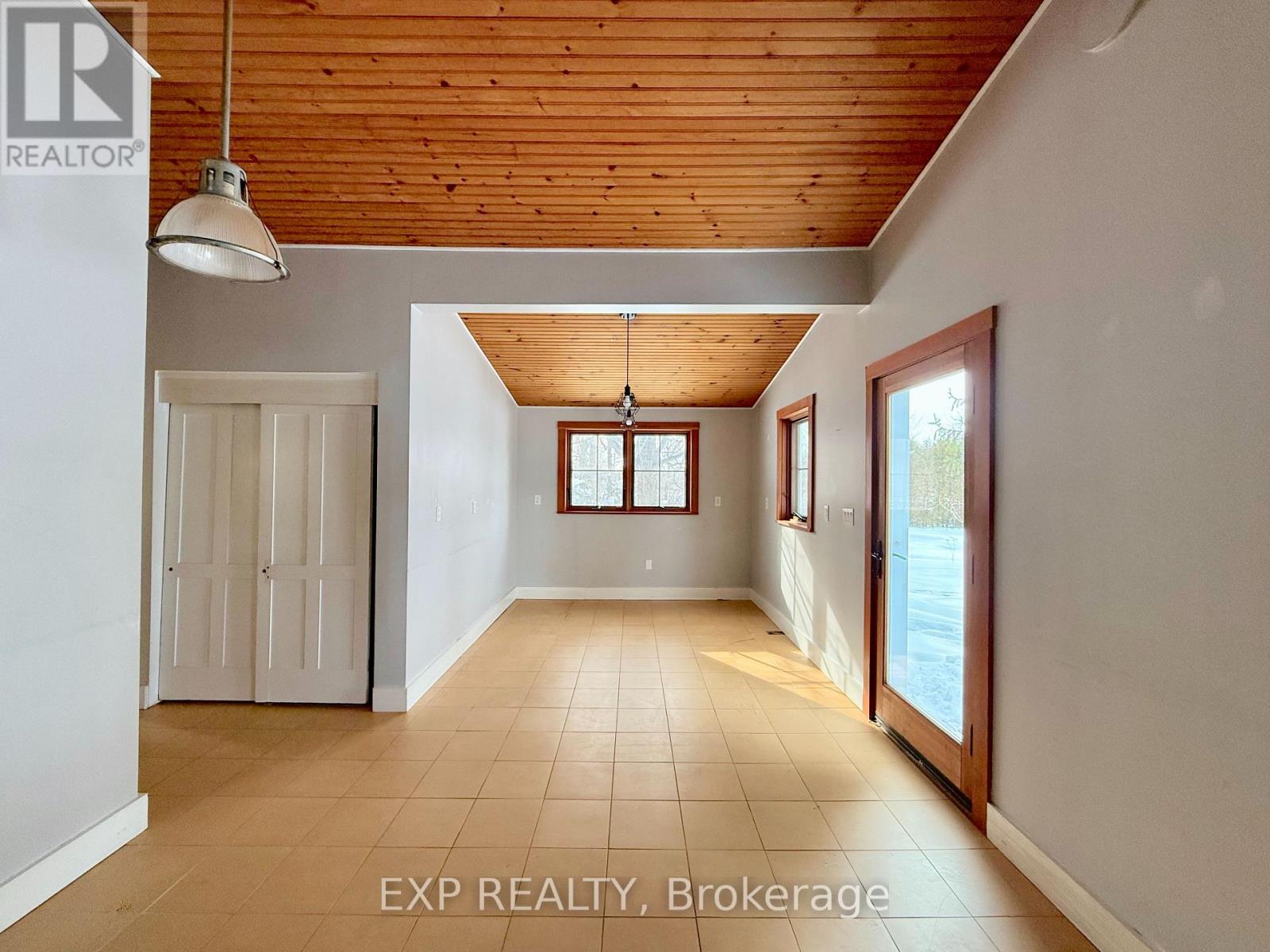 81 Morrison Point, Prince Edward County (South Marysburg Ward), Ontario  K0K 2P0 - Photo 14 - X12788992