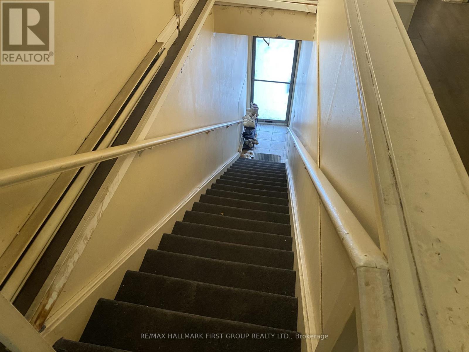 10 Simcoe Street S, Oshawa (Central), Ontario  L1H 4G2 - Photo 9 - E12813384