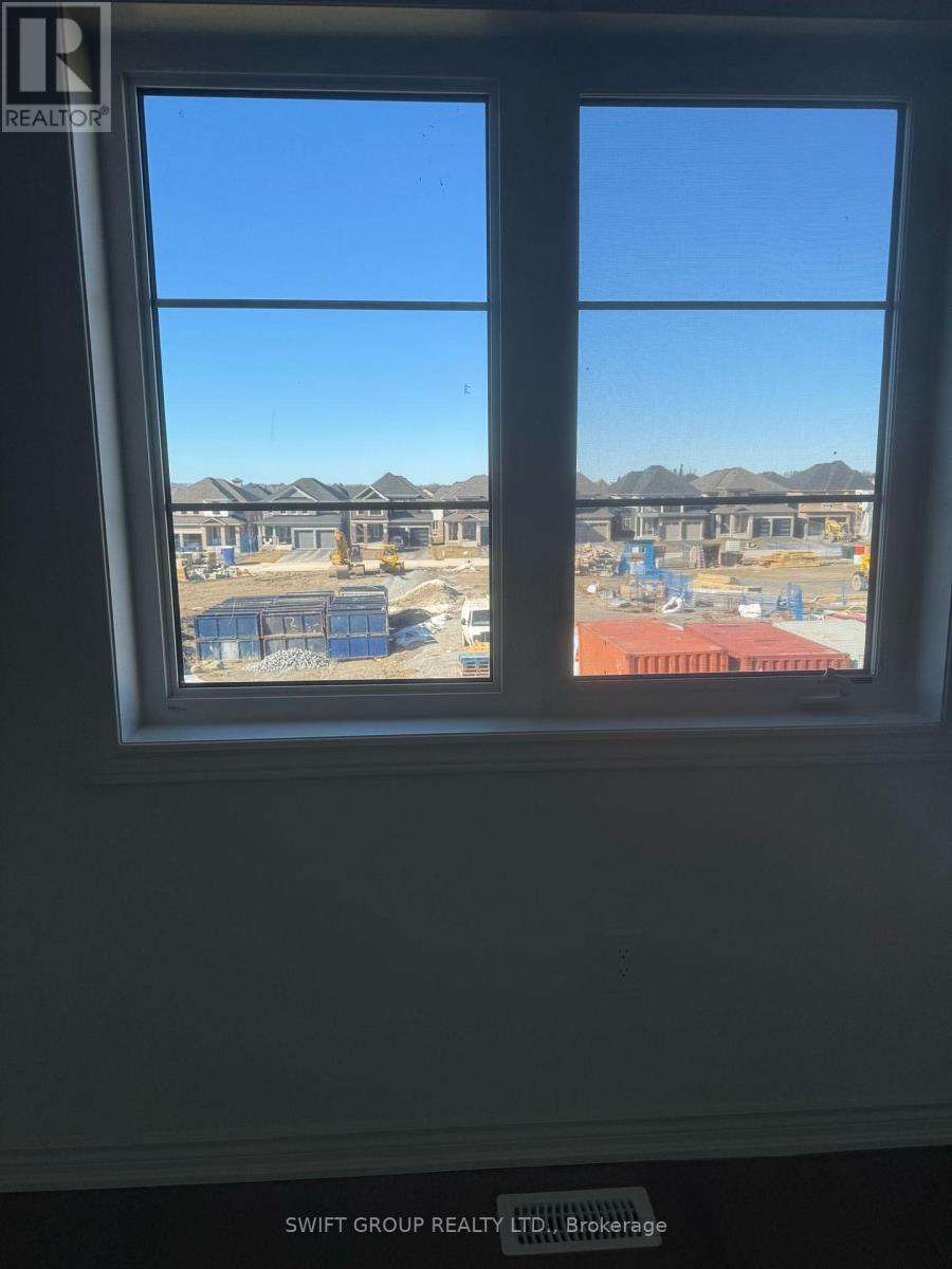 8 Bluebird Boulevard, Adjala-Tosorontio (Colgan), Ontario  L0G 1W0 - Photo 16 - N12816370