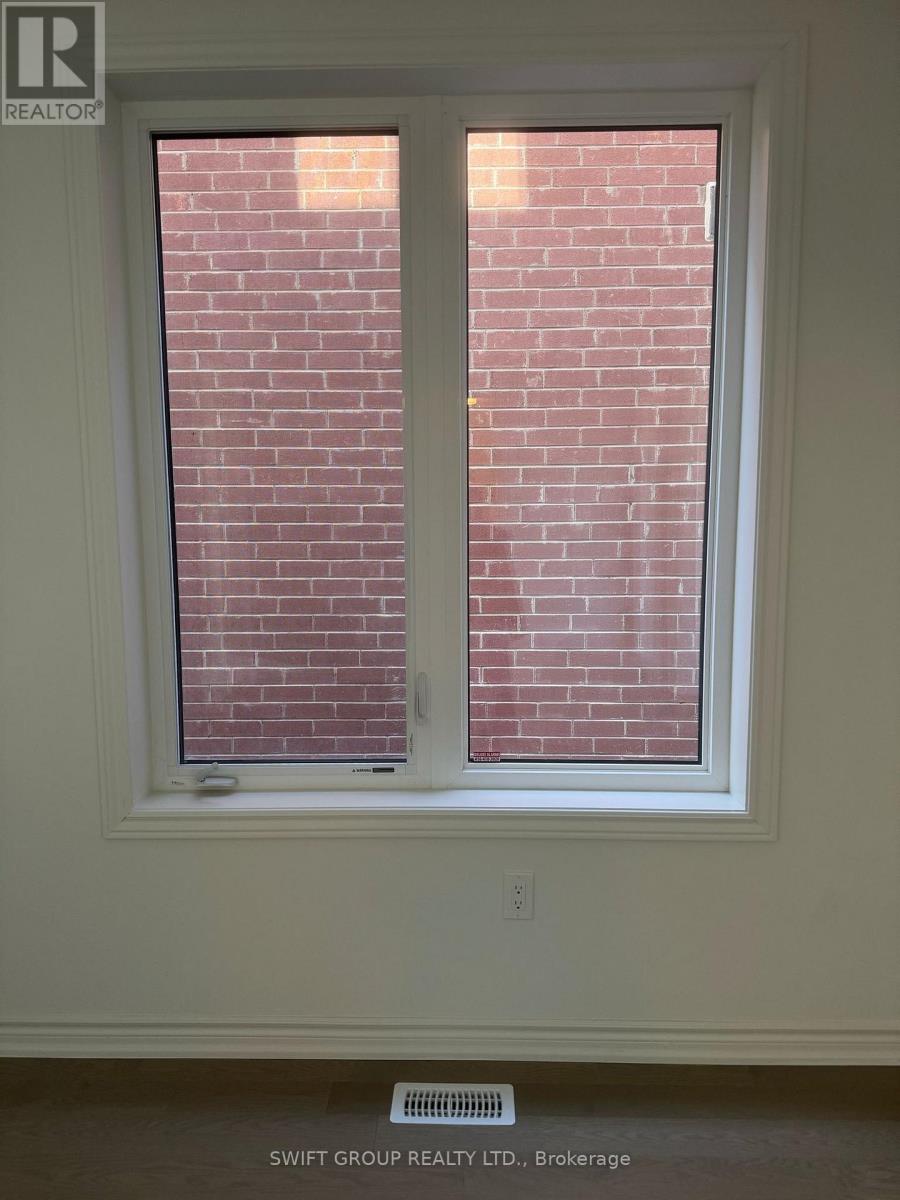 8 Bluebird Boulevard, Adjala-Tosorontio (Colgan), Ontario  L0G 1W0 - Photo 23 - N12816370