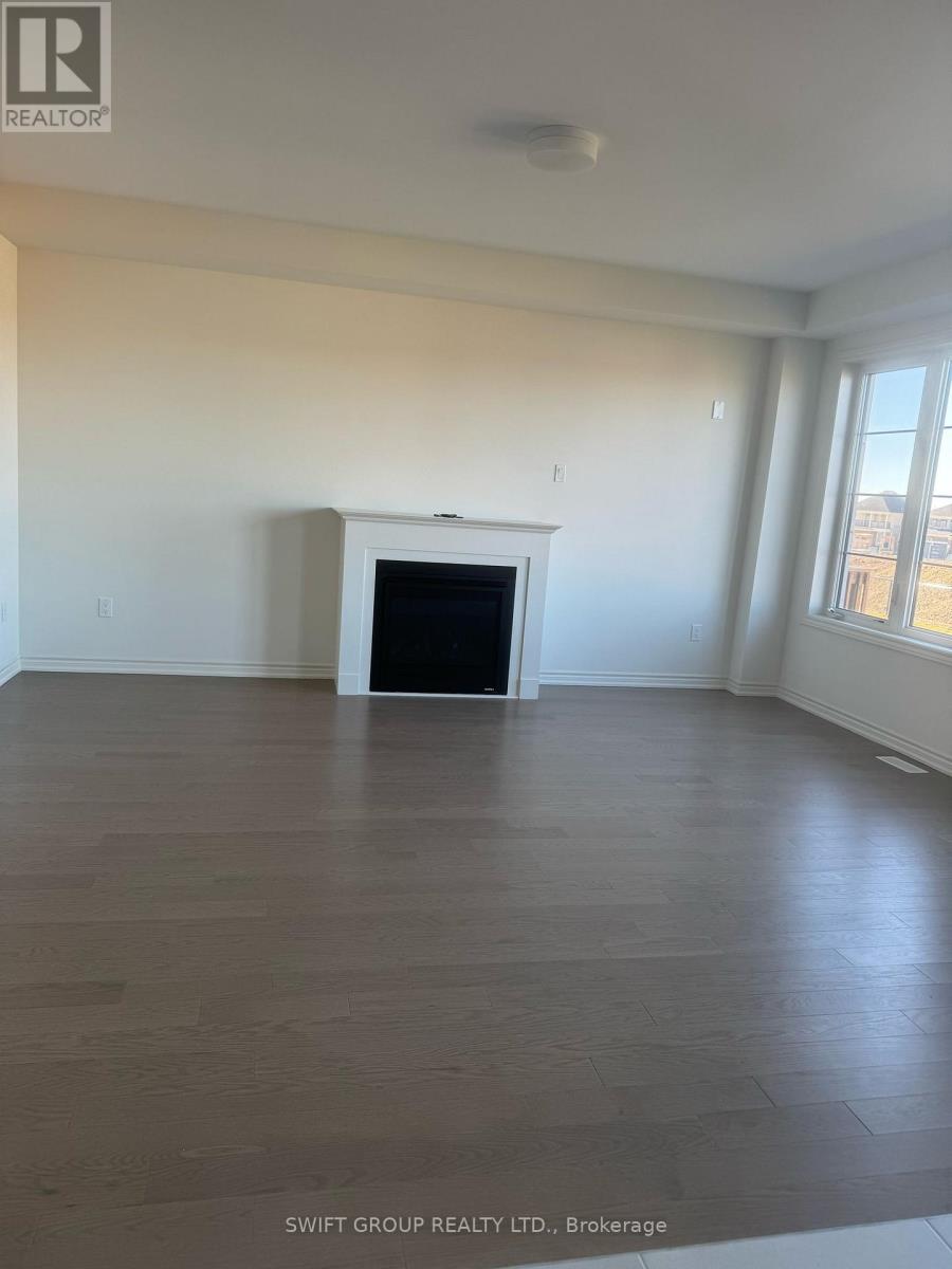 8 Bluebird Boulevard, Adjala-Tosorontio (Colgan), Ontario  L0G 1W0 - Photo 4 - N12816370