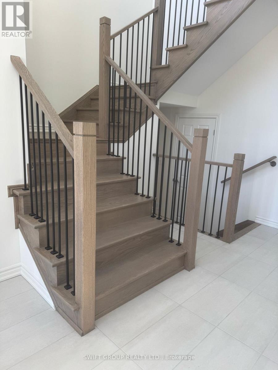 8 Bluebird Boulevard, Adjala-Tosorontio (Colgan), Ontario  L0G 1W0 - Photo 7 - N12816370